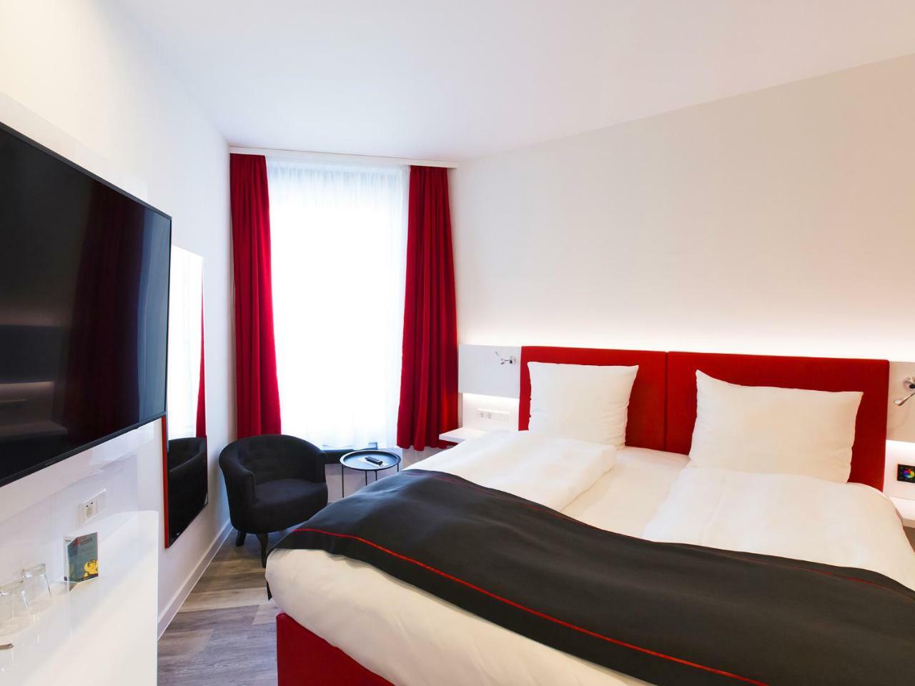 Dormero Hotel Roth Roth  Bagian luar foto